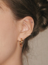 Klara Hoops